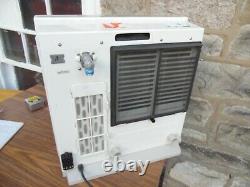 Rinnai FC510N Furnace 10000 BTU Natural Gas Heater Vent-Free Fan Convector